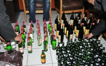 حجز ازيد من مليون قنينة مشروبات كحولية منتهية الصلاحية