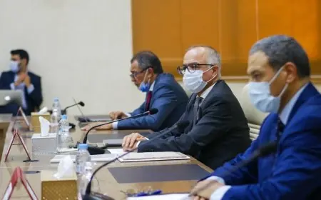 لجنة النموذج التنموي تجتمع مع منتخبي ومسؤلي جهة العيون