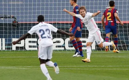 ريال مدريد يحسم "الكلاسيكو" امام برشلونة بثلاثية