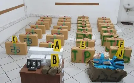 الأمن يفلح في  إجهاض محاولة لتهريب 35 كلغ من الكوكايين الخام قادمة من أمريكا اللاتينية بمدينة طنجة
