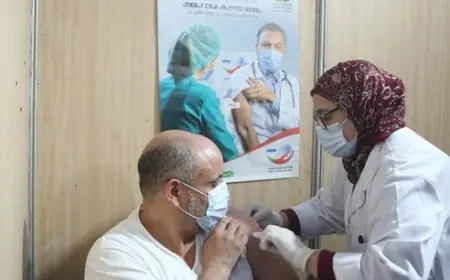 وزارة الصحة تدعو المواطنين الذين تعذر تلقيحهم، إلى تجنب ولوج مراكز التلقيح وانتظار برمجة موعد جديد لهم