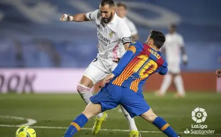 ريال مدريد يهزم برشلونة ويرتقي الى صدارة الليغا الاسبانية
