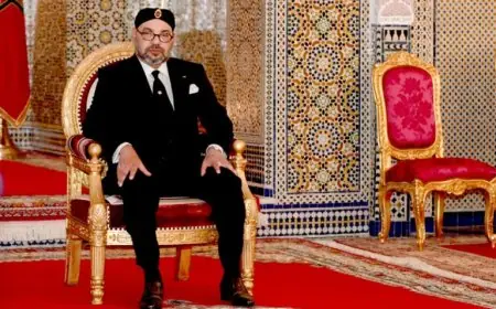 برقية تعزية ومواساة من الملك محمد السادس إلى سلطان عمان على إثر الخسائر التي خلفها الإعصار المداري “شاهين”
