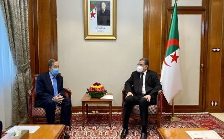 الجزائر تستدعي سفيرها بمدريد