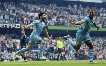 مانشستر سيتي يتوج بالدوري الانجليزي