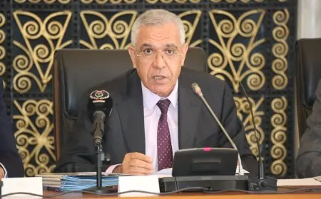 المغرب يستقبل وزير العدل الجزائري لدعوة الملك إلى القمة العربية