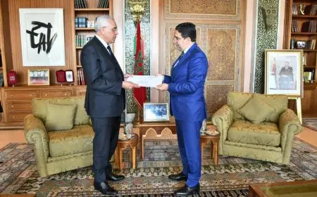 بوريطة يستقبل وزير العدل الجزائري