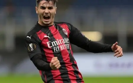 "دياز" يرفض حمل القميص الوطني ويفضل اسبانيا