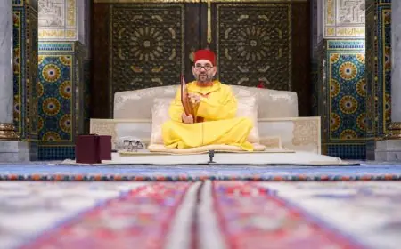 الملك يحيي ليلة القدر بمسجد الحسن الثاني بالدار البيضاء