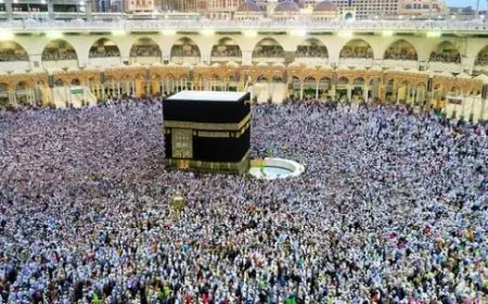 الفوج الأول من الحجاج المغاربة يتوجه إلى الديار المقدسة