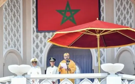 عيد العرش … جلالة الملك يترأس بتطوان حفل أداء القسم للضباط المتخرجين من المدارس العليا العسكرية و الشبه العسكرية