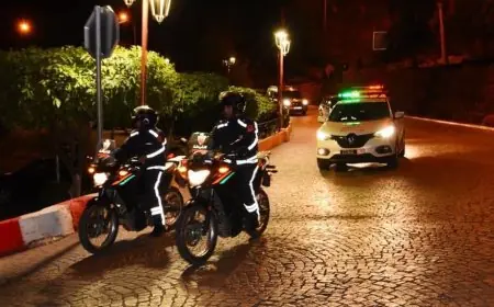 إصابة مقدم شرطة في أحداث شغب استعملت فيها أسلحة بيضاء وشهب نارية بالدار البيضاء