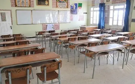 وزارة التعليم تبدأ بتوقيف الاستاذة المضربين عن العمل