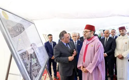 الدار البيضاء: الملك محمد السادس يشرف على وضع الحجر الأساس لمركز طبي للقرب وإطلاق المرحلة الثانية من برنامج الوحدات الطبية المتنقلة