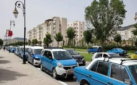 نقابة الصحافة تستنكر اعتداء "اصحاب الطاكسيات" على صحفيين بتطوان