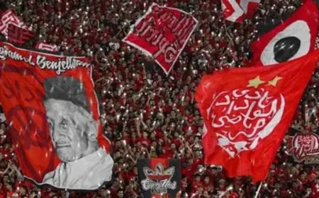 لجنة الانضباط تمنع الوداد من جماهيره 4 مباريات