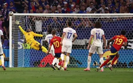 كأس أوروبا للأمم : إسبانيا تفوز على فرنسا وتمر إلى لمباراة النهائية