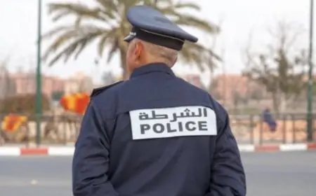 شرطي يحرِّر مخالفة سير ضد ابنه بمدينة الصويرة ونشطاء يشيدون به