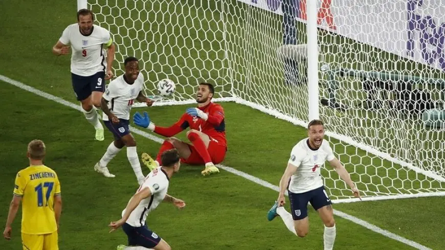 انجلترا تبلغ نصف نهائي كأس أوروبا 2020 بعد اكتساحها شباك أوكرانيا برباعية