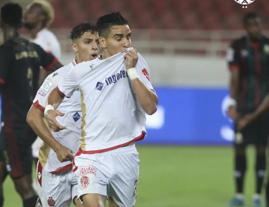 البطولة برو.. الوداد يهزم الجيش الملكي وينفرد بالصدارة