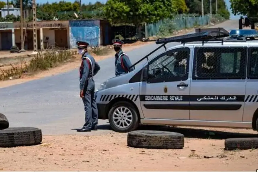 درك  مراكش يحجزون 45 طن من مسكر "ماء الحياة" باولاد حسون