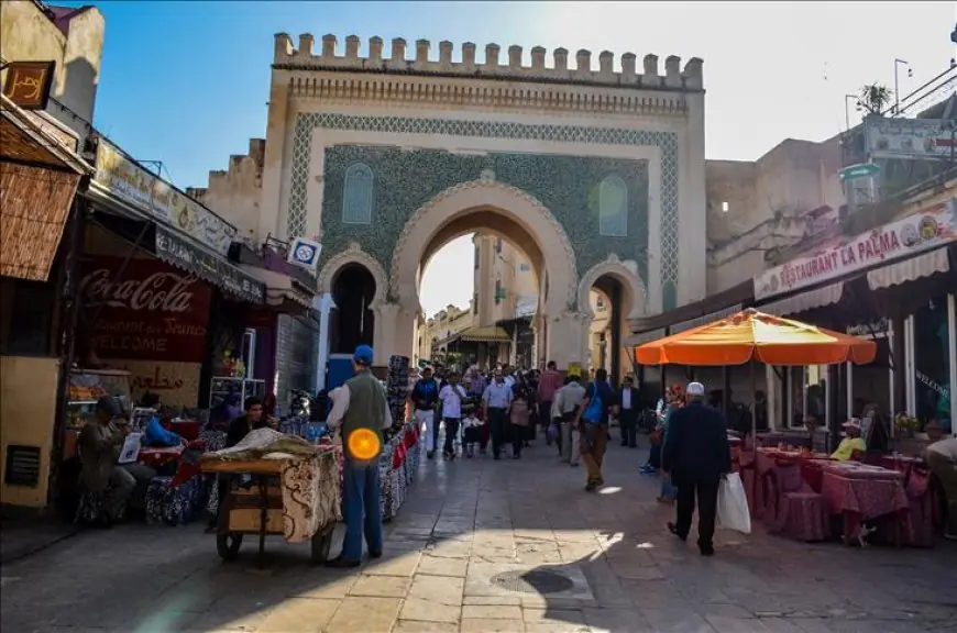 رئيس مقاطعة بفاس يغير إسم شارع يوسف بن تاشفين باسم والده