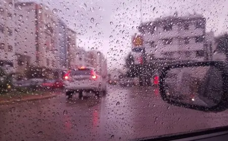 زخات رعدية ورياح بعدد من المناطق يوم الاثنين