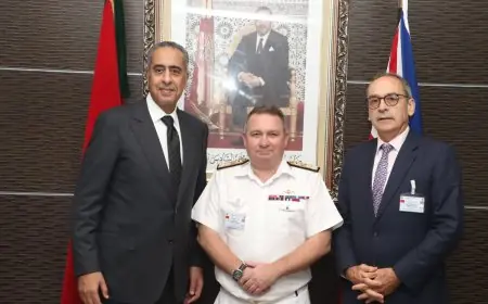 حموشي يستقبل المستشار العسكري البريطاني لتعزيز التعاون الأمني في الرباط