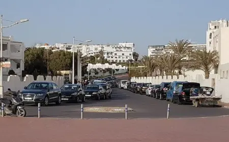 جماعة أكادير تعلن مجانية المرابد ومواقف السيارات