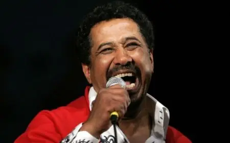 النظام الجزائري يتهم مغني الراي الشاب خالد بتهمة التجسس لصالح المغرب