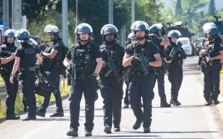 إطلاق نار أمام مطعم في فرنسا يسفر عن إصابة خمسة أشخاص بجروح خطيرة