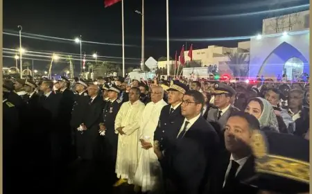 مدينة العيون تحتضن عروض نوستالجيا التاريخية بالدرونات بمناسبة الذكرى 49 للمسيرة الحضراء المظفرة