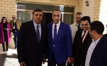 عبد اللطيف حموشي يزور عائلة شهيد الواجب لتقديم العزاء والتضامن