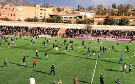 أعمال شغب خلال مباراة في القسم الثاني بين الكوكب المراكشي وشباب أطلس خنيفرة
