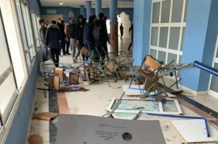 ابتدائية تطوان تقضي بالحبس النافذ في حق 5 طلبة بعد مواجهات بكلية مرتيل