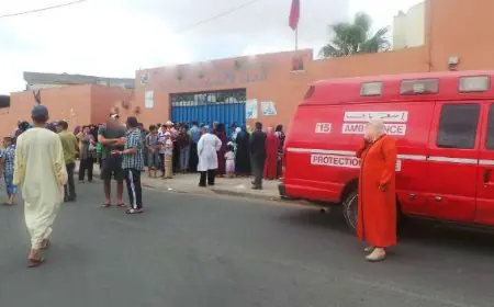نقابات تعليمية بالخميسات تدين اعتداء تلميذ على أستاذه بالسلاح الأبيض