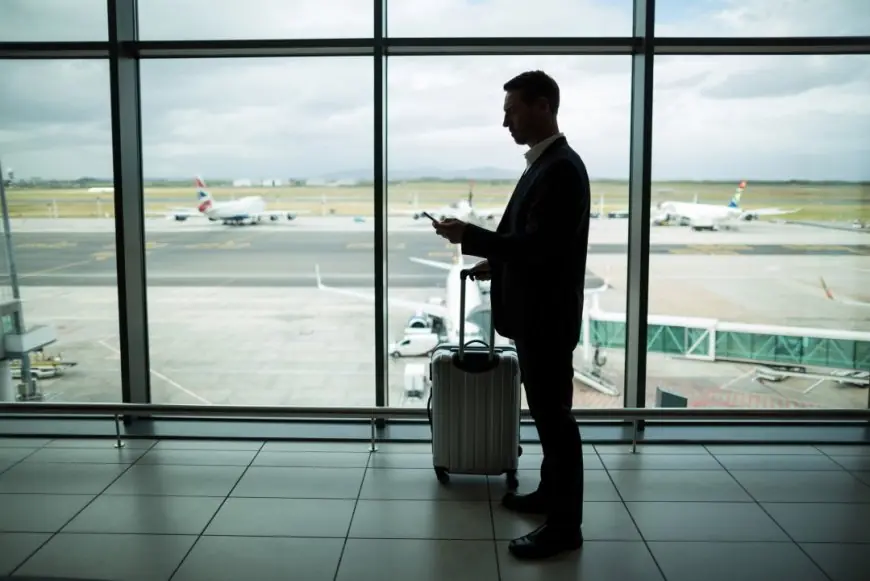 قيود فرنسا على دخول شخصيات جزائرية إلى أراضيها تغضب الجزائر
