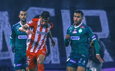 البطولة.. الرجاء يهزم النادي المكناسي وحسنية أكادير يتعادل مع الدفاع الجديدي