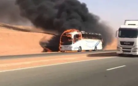 اندلاع حريق مفاجئ في حافلة لنقل المسافرين بين كلميم وطانطان