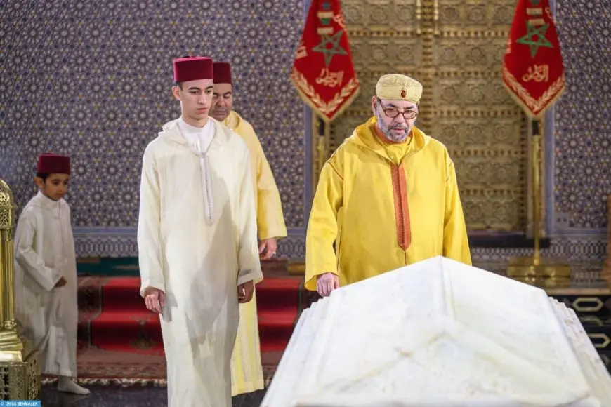 الملك محمد السادس يترحم على روح المغفور له محمد الخامس