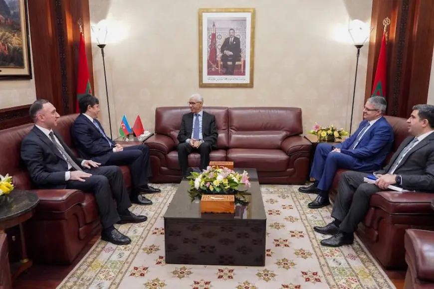 الطالبي العلمي يجري مباحثات مع رئيس لجنة العمل مع جالية أذربيجان لتعزيز التعاون الثنائي