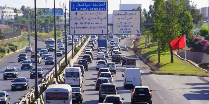 الطرق السيارة تحذر المسافرين من ازدحام عطلة العيد