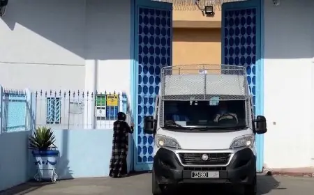 المتابعين في قضية رشق السيارات بالحجارة بالدار البيضاء يغادرون سجن عكاشة