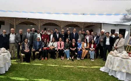 الفيدرالية المغربية للإعلام تدعو إلى التصدي للانحرافات وتوافق بخصوص دعم الصحافة
