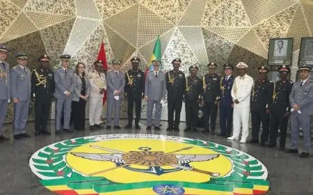بتعليمات ملكية.. الفريق أول محمد بريظ يجري مباحثات عسكرية بإثيوبيا لتعزيز الشراكة الثنائية