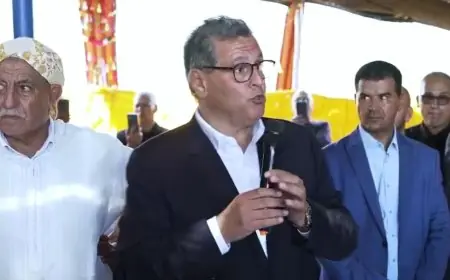أخنوش من آيت يعزم بالحاجب:  السياسة هي الاشتغال والوفاء بالالتزامات
