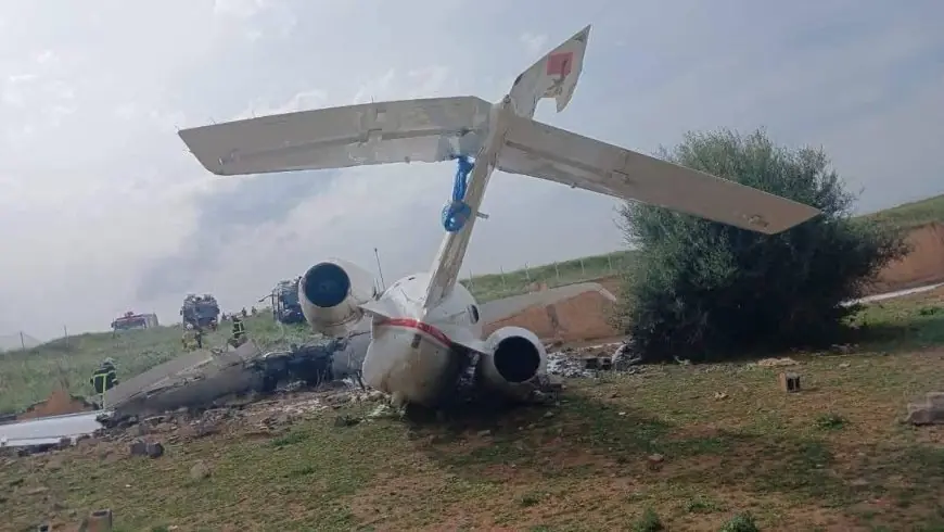 وزارة النقل واللوجيستيك تفتح تحقيقا بعد سقوط طائرة بمطار فاس
