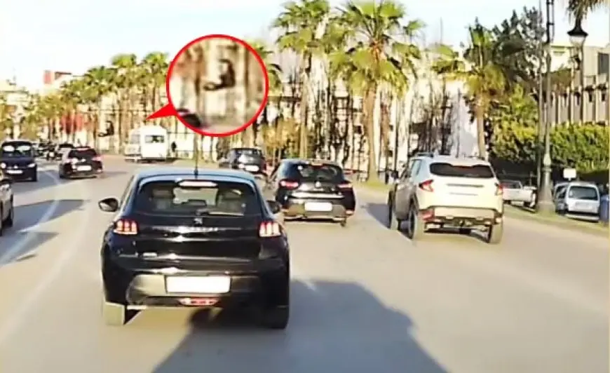 سيارة مسرعة تصطدم بشاب فوق ممر الراجلين بطنجة