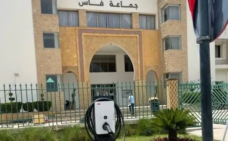 غياب شبه جماعي بمجلس فاس يضع العمدة في مرمى الانتقادات