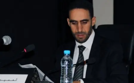 وسط شبهات التلاعب.. الناصري يغيب عن لجنة الأخلاقيات ويحضر مباراة فريقه
